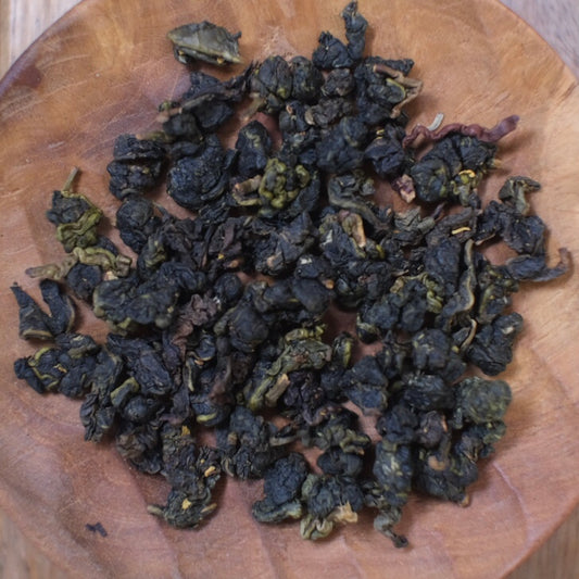 Herbata Oolong z kwiatami osmantusa - 50g